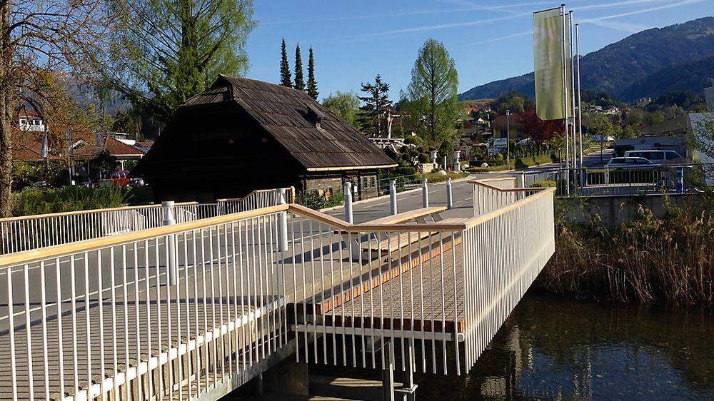 Die neue Seebrücke in der Seebodener Bucht ist Teil des neuen Garten:Kunst-Projektes