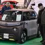 Urbane E-Mobilität wird von Opel mit einem Mini-E-Auto-Modell auf der Essen Motor Show ausgestellt | Urbane E-Mobilität wird von Opel mit einem Mini-E-Auto-Modell ausgestellt - im Bild: Motor Show 