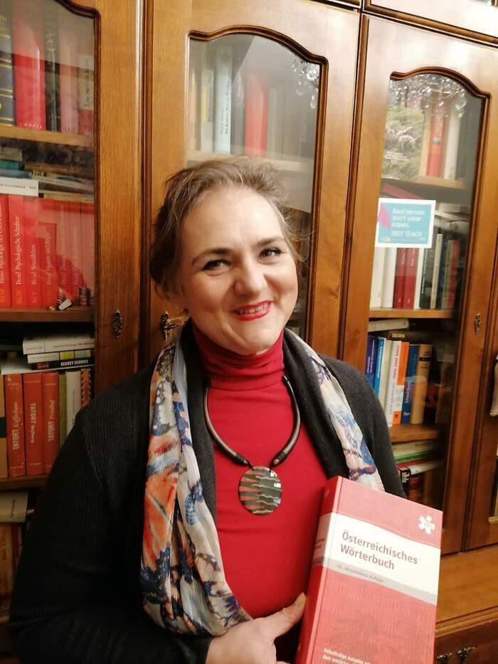 Das Österreichische Wörterbuch begleitete Generationen von Schülern. Seine Chefredakteurin ist Christiane Pabst (47) 
