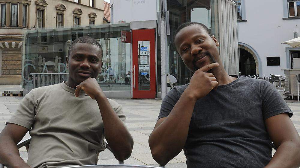Collins Ifeanyichukwu Nmakwe und James Okolie 