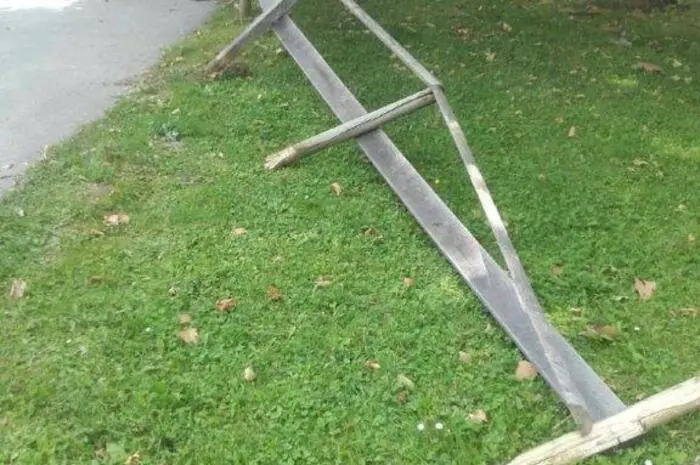 Auch der Zaun beim Skaterpark wurde beschädigt.