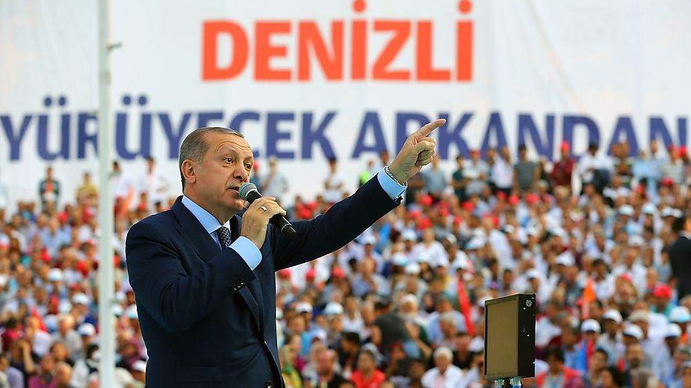 Erdogan bei seiner Rede in Denizli