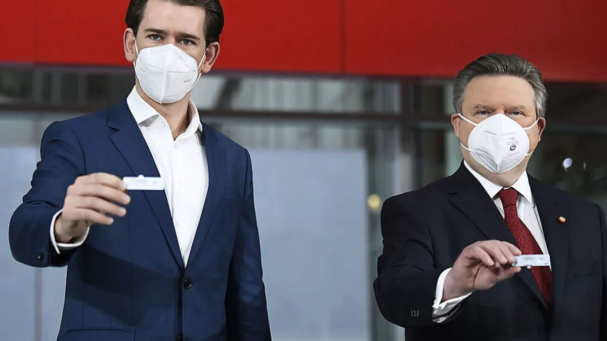 KURZ UND LUDWIG BESUCHEN TESTSTRASSE MESSE WIEN