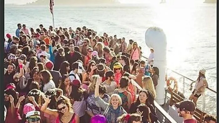 Die Party-Saison am Boot geht wieder los