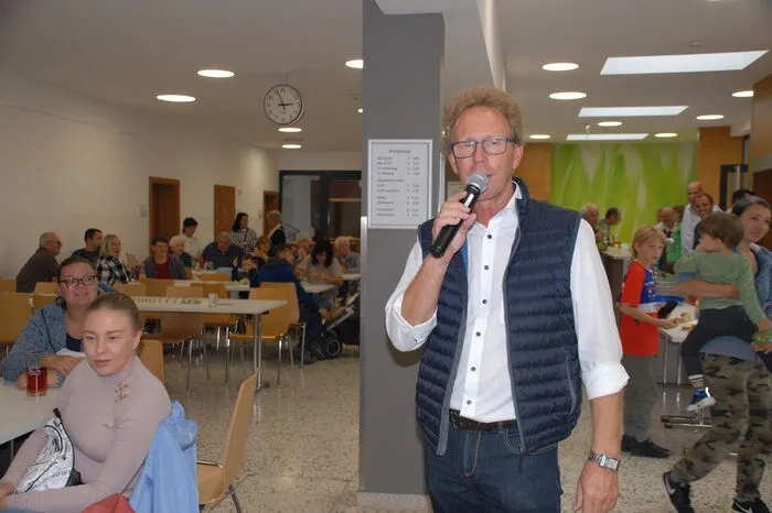 Ist es nicht großartig, dass wir endlich wieder Feste feiern, Freunde treffen oder uns ganz einfach nur frei bewegen können, so die Worte des Bürgermeisters Werner Höfler.
