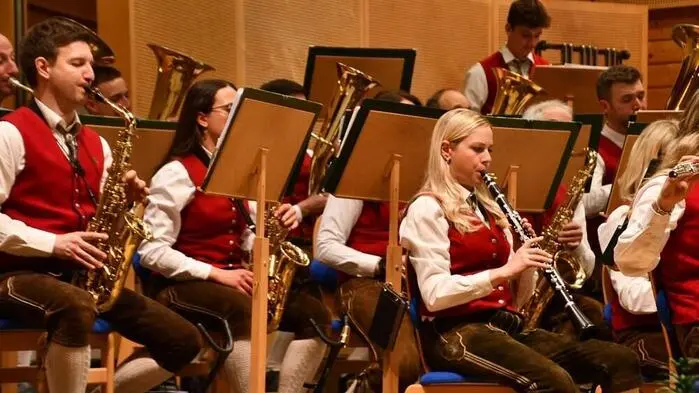 Das traditionelle Frühjahrskonzert des Musikvereins St. Georgen ob Murau lockte zahlreiche Besucherinnen und Besucher in die Kreischberghalle. 