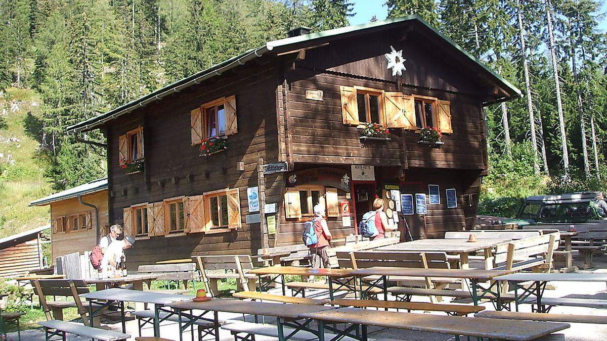 Bei der Bertahütte wurden die Wanderer unversehrt wieder abgesetzt (Archivfoto)