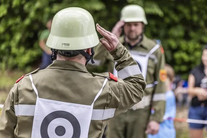 Bezirksfrauenwettkampfgruppe mit Anja Fugger-Oberluggauer