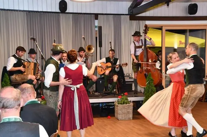 Mit zehn Referenten und Livemusik in den Gasthöfen war das Programm vielfältig