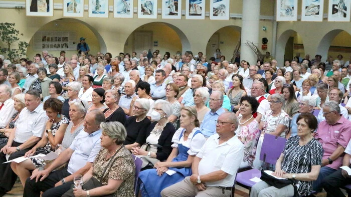 Enormer Besucherandrang herrschte am Sonntagabend im Deutsch-Ordens-Spital Friesach. 