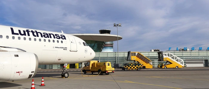 Ein Airbus A320 der Lufthansa am Grazer Flughafen