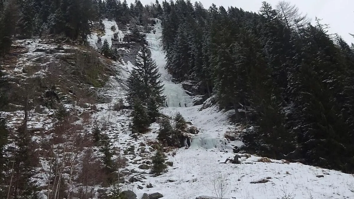 An dieser Stelle verunglückte der Eiskletterer