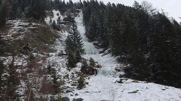 An dieser Stelle verunglückte der Eiskletterer
