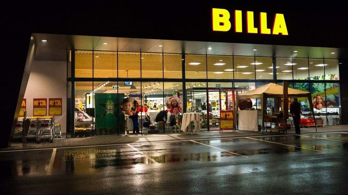 Mehr als vier von fünf Österreichern kaufen bei Rewe Billa, Merkur), Spar oder Hofer ein.