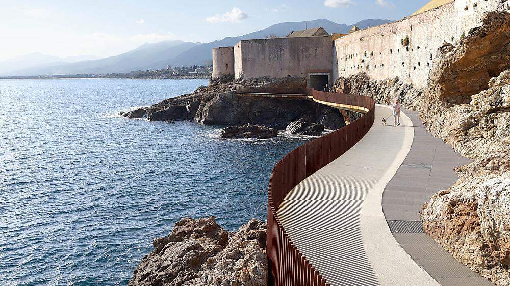 Mit schönem Schwung: Dietmar Feichtingers Promenaden-Projekt unter der Festung von Bastia