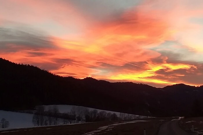 Eine herrliche Abendstimmung hat Adalbert Nagele mit seiner Kamera festgehalten.