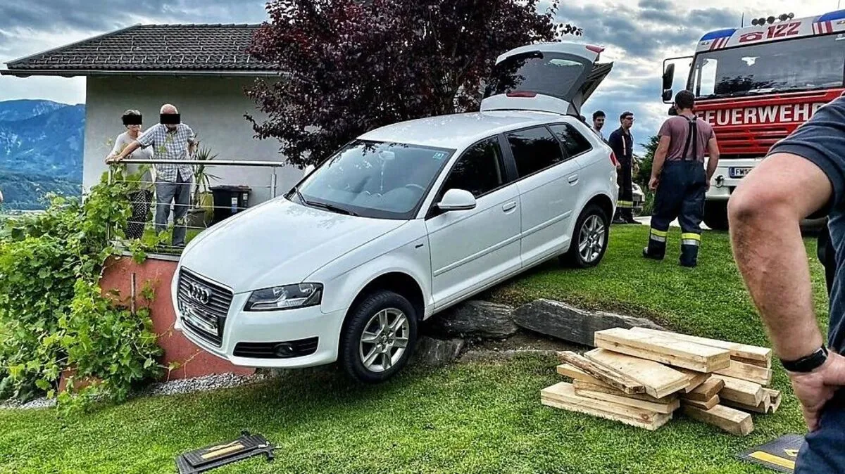 Alle Hände voll zu tun hatten die Kameraden der FF Köttmannsdorf