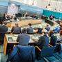 Linx will in den Klagenfurter Gemeinderat, um "lästige Fragen zu stellen".