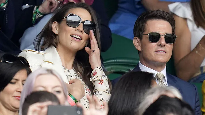 Beim diesjährigen Wimbledon-Finale mischte sich auch wieder viel Prominenz unter die Zuschauer. Neben US-Schauspieler Tom Cruise und Schauspielkollegin Hayley Atwell ließen sich auch...