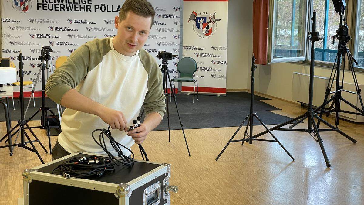 Im Studio laufen die Vorbereitungen seit Tagen auf Hochtouren