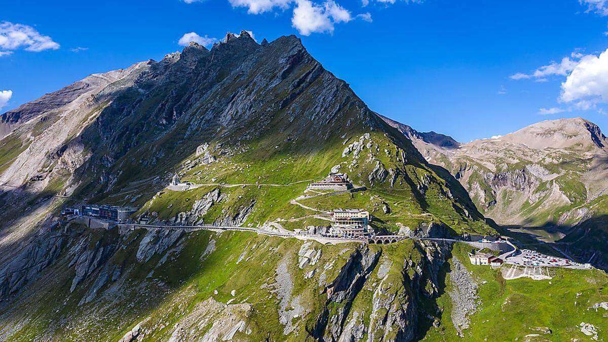 Die Großglockner Hochalpenstraße wurde schon damals mit dem Zweck, den Tourismus zu fördern, errichtet