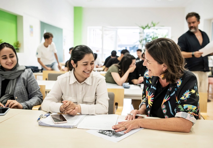 <em>Der erwachsenengerechte Pflichtschulabschluss richtet sich an Menschen mit und ohne Migrationshintergrund. </em>