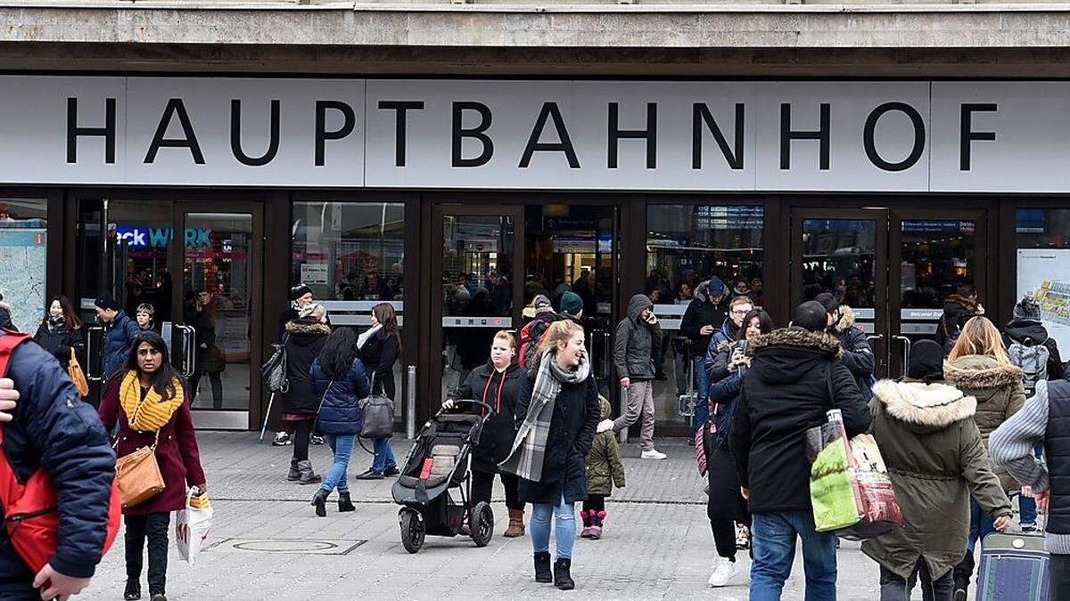  Düsseldorfer Hauptbahnhof 