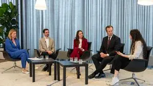 Nora Tödtling-Musenbichler, Thomas Windhaber, Manuela Steiner und Karlheinz Kornhäusl debattierten bei der KLZ-Pflegediskussion