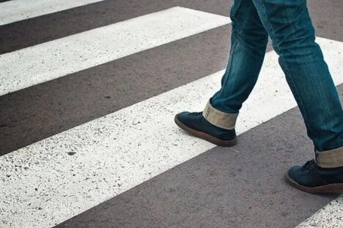 50-Jährige in Knittelfeld auf Schutzweg von Pkw erfasst. Hier lesen Sie die ganze Geschichte.