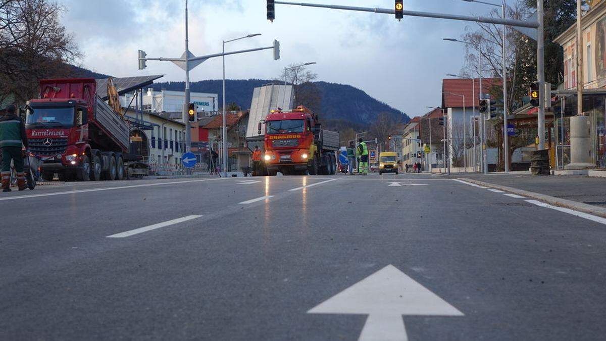 Auch die Linien sind da: Die Kapruner-Generator-Straße ist fertig