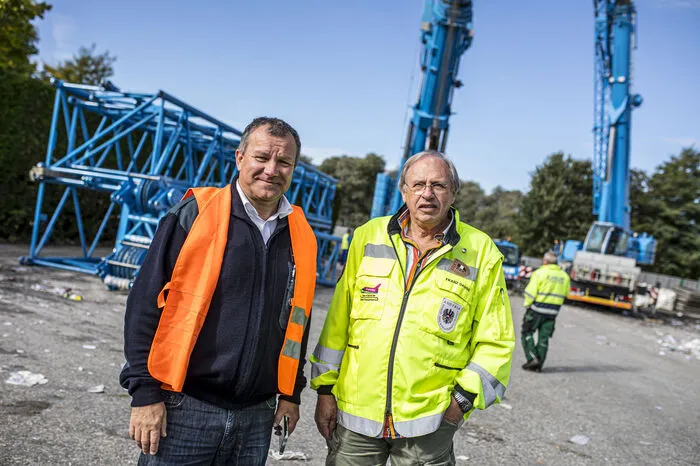 Nagler mit Franz Gaugg, der für die Transportbegleitung bis nach Zauchen zuständig ist
