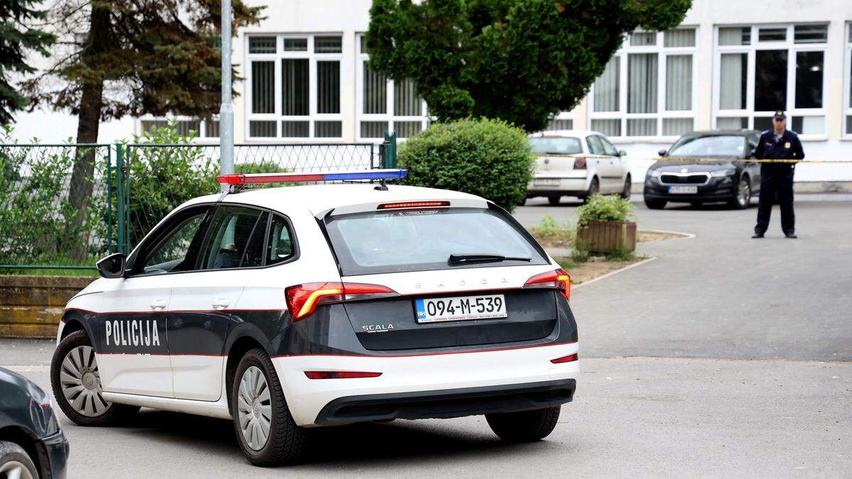 An einer bosnischen Volksschule wurde ein Mann von einem ehemaligen Schüler erschossen