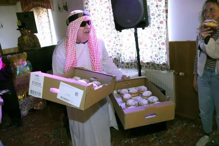 Natürlich war auch für köstliche Krapfen gesorgt.
