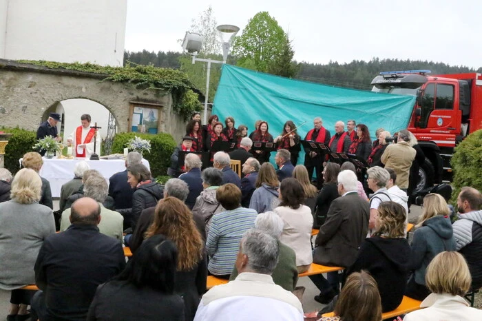 Ein Video gibt es auf Facebook Kleine Zeitung St. Veit/Feldkirchen zu sehen! 