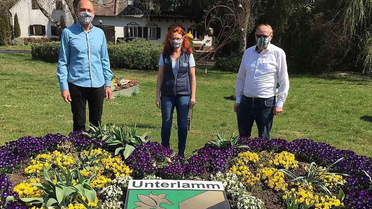 Wolfgang Wieser, Susanna Fritz und Bürgermeister Robert Hammer