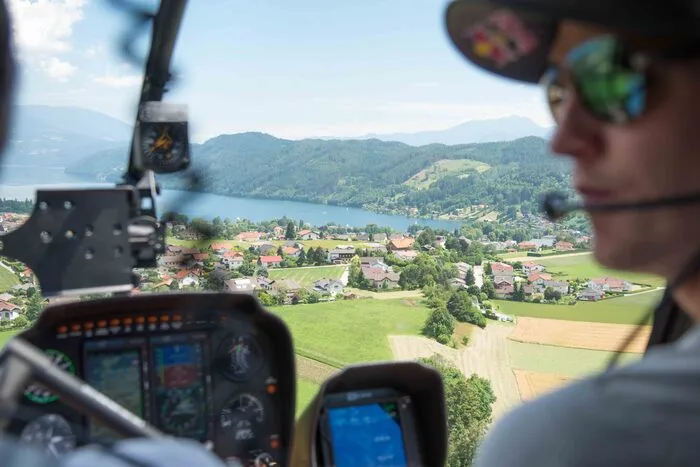 Im Anflug auf den Millstätter See. Gestartet wurde in Mauterndorf im Lungau.