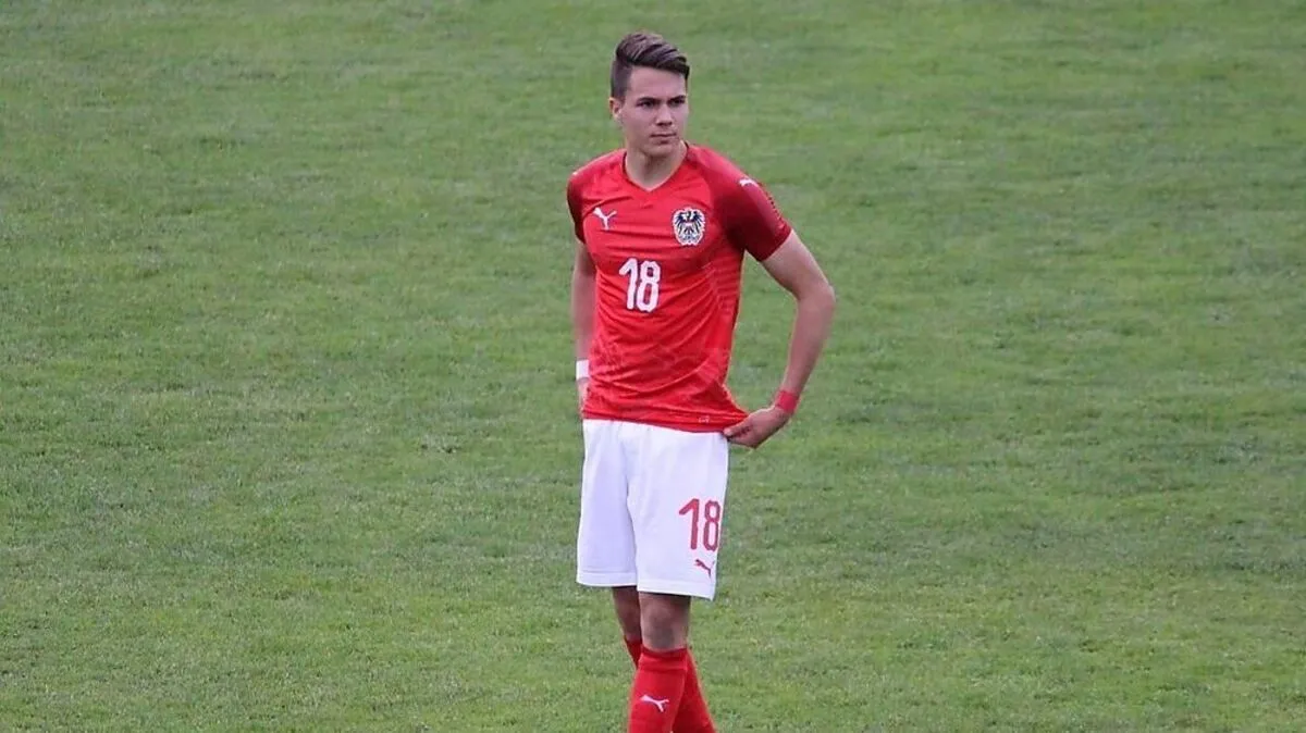 Das Fußballgen wurde dem Liefering-Kicker mit der Rückennummer 18 praktisch in die Wiege gelegt