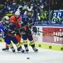 VILLACH,AUSTRIA,03.NOV.23 - ICE HOCKEY - ICE Hockey League, Villacher SV vs Graz 99ers. Image shows Kevin Hancock (VSV), Ken Ograjensek (99ers) and Mark Katic (VSV).
Photo: GEPA pictures/ Daniel Goetzhaber