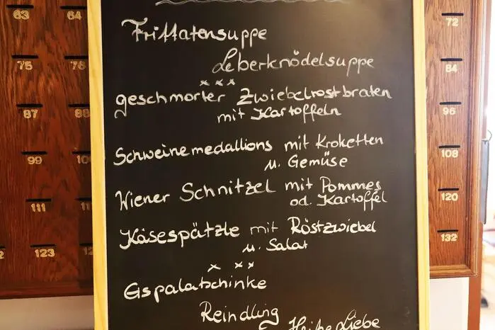 Es gab eine Neujahrsspeisekarte.