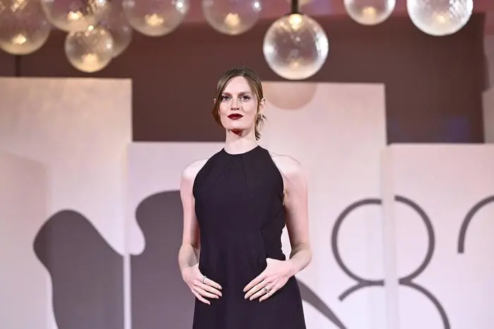 82nd International Film Festival, Red Carpet for the film Il Mostro Venice Biennale, 82nd Venice International Film Festival. Red carpet for the film Il Mostro. In the photo Liliana Bottone . Venice, Italy 04 September 2025, Credit:Maria Laura Antonelli / Avalon Italy, Venice PUBLICATIONxNOTxINxUKxFRAxUSA Copyright: xMariaxLauraxAntonellix/xAvalonx 1034319802