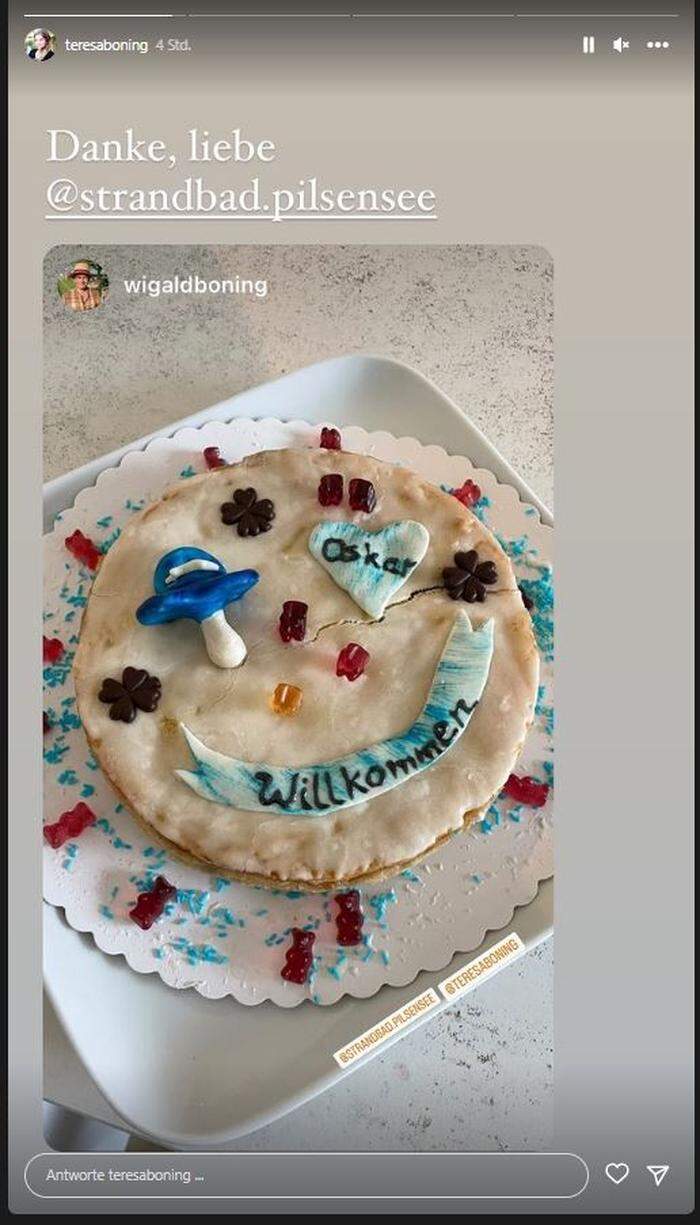 Auf Instagram präsentierten die Eltern die erste Torte für Sohn Oscar