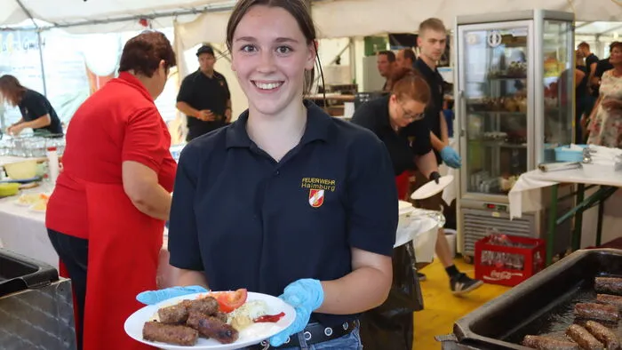 Die Kulinarik kam an diesem Abend durch die Mithilfe vieler fleißiger Hände nicht zu kurz.
