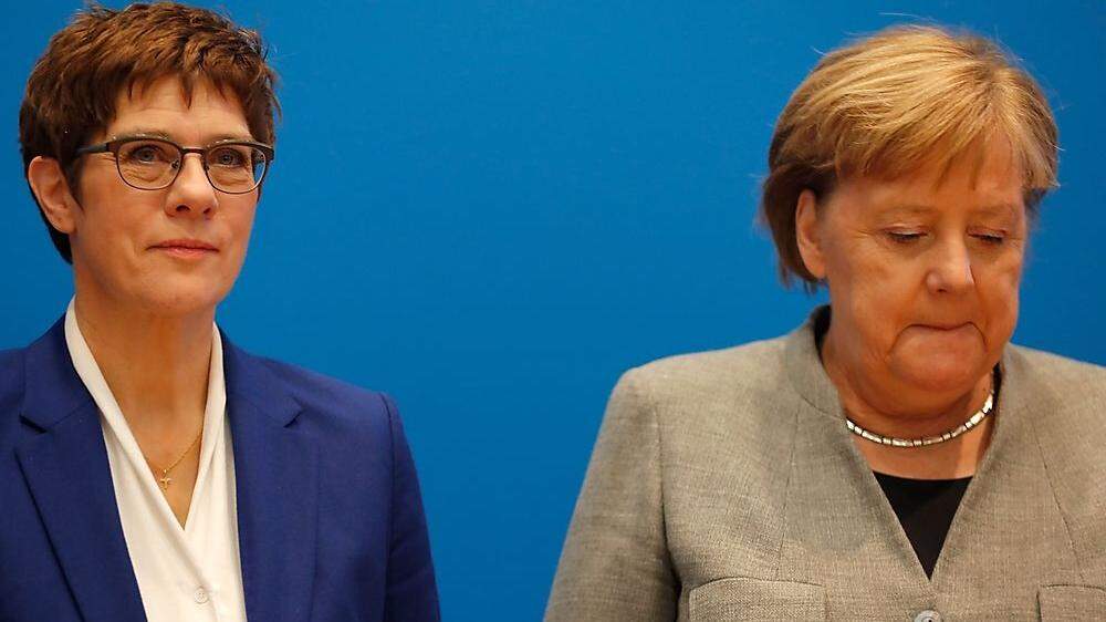 Annegret Kramp-Karrenbauer mit Merkel