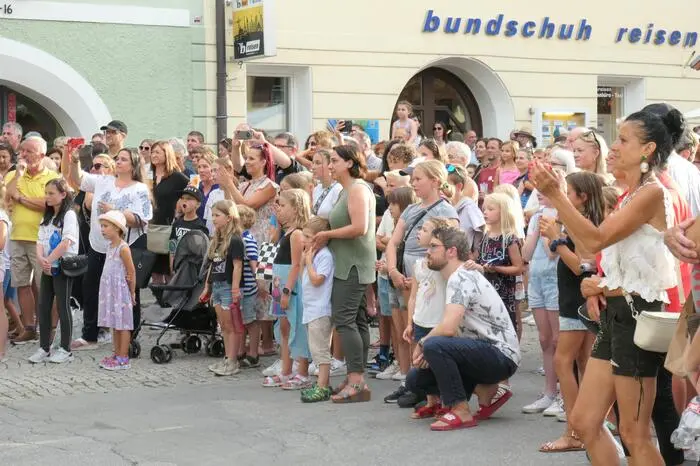 Der Hauptplatz war sehr gut besucht