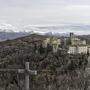 Die Pilgerstätte Castelmonte im Friaul ist auch über einen steilen Kreuzweg zu Fuß erreichbar