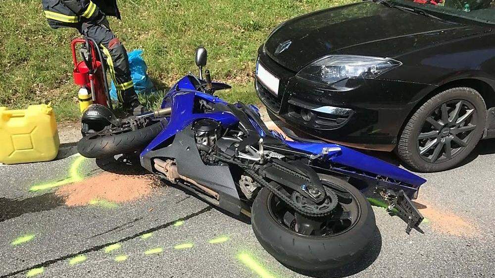 Der Motorradfahrer wurde schwer verletzt