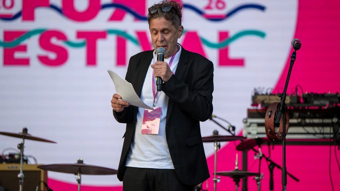 Bernd Liepold-Mosser eröffnete das Klagenfurt Festival bei bestem Wetter
