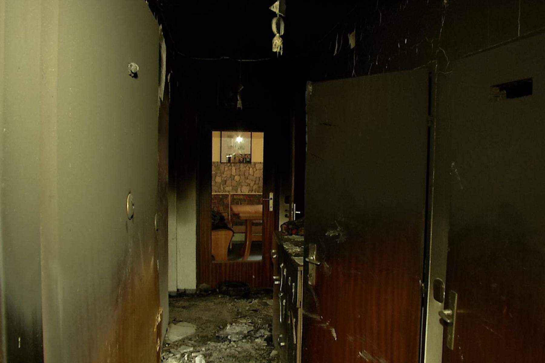 Rasch gelöscht  In einem Mehrparteienhaus in Leoben-Donawitz geriet eine  Dämmfolie in Brand