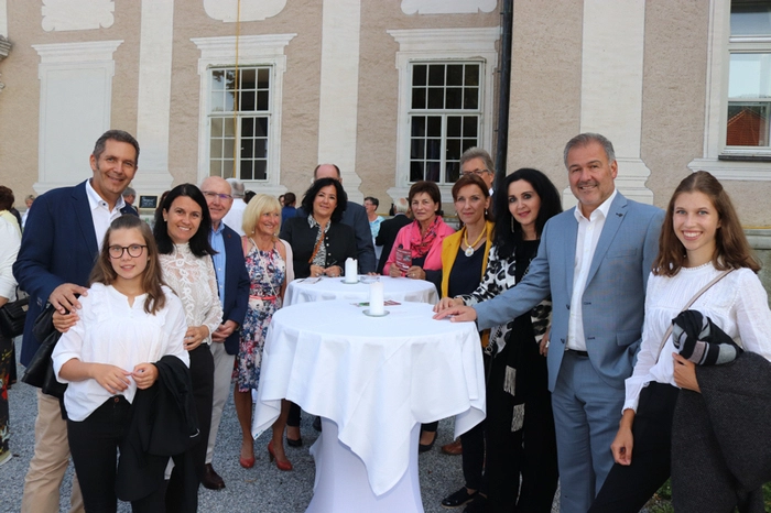Klicken Sie sich durch die Fotos von der Premierenveranstaltung!