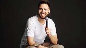 Am 30. April feiert Alex Streicher mit „Der erste Streich“ Premiere